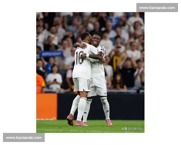 皇马争分夺秒冲刺新赛季:15 天极限备战,阿隆索重塑战术迎战七冠挑战 皇马争分夺秒冲刺新赛季:15 天极限备战,阿隆索重塑战术迎战七冠挑战