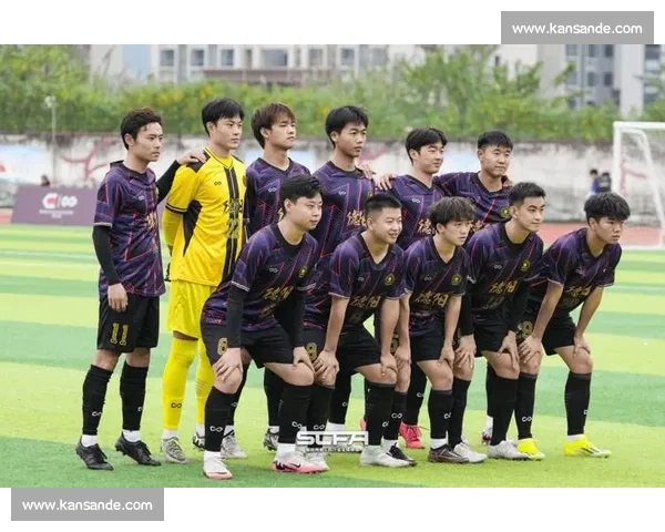 绿茵外的青春集结：足球小将三队别墅欢聚暖时光